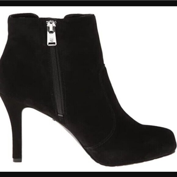 ROCKPORT Seven To 7 Gore Shootie High Heel Boots 10.M Black Suede - Picture 3 of 5